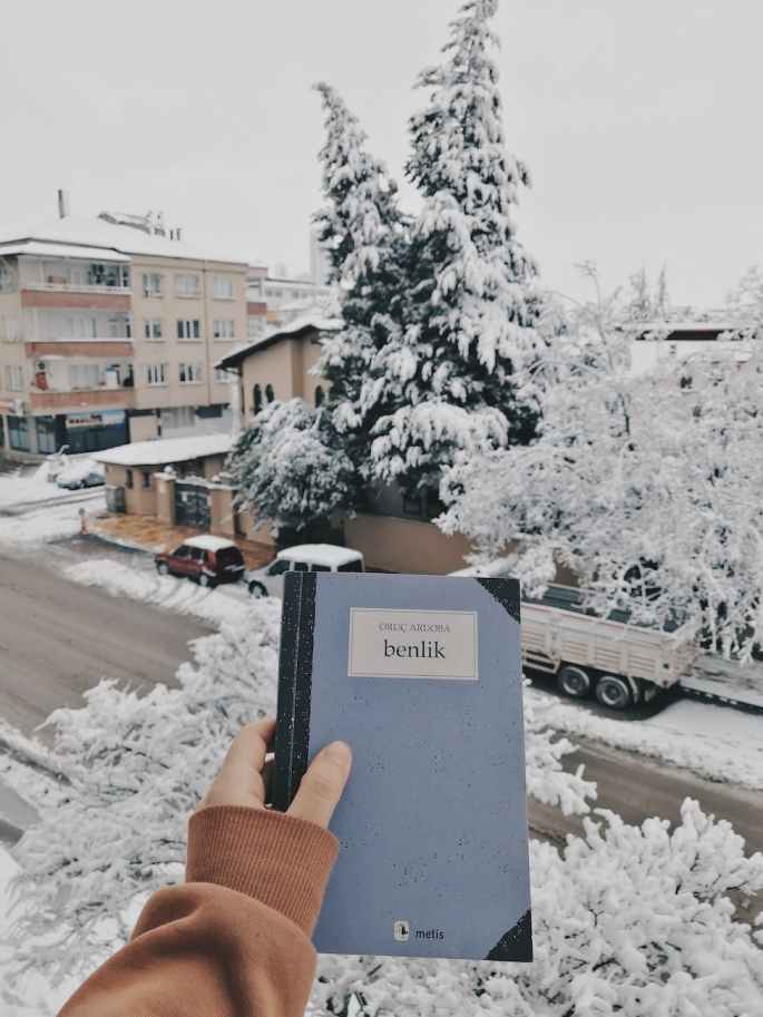 Journal Prompts & Activities to Boost Positivity this Winter